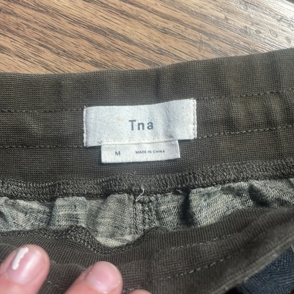 ARITZIA PANTS - Picture 4 of 4